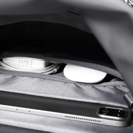 Kingsons KS3335W: Durable Water-Resistant Roll-Top Backpack for Commuting