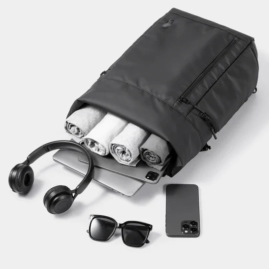 Kingsons KS3335W: Durable Water-Resistant Roll-Top Backpack for Commuting